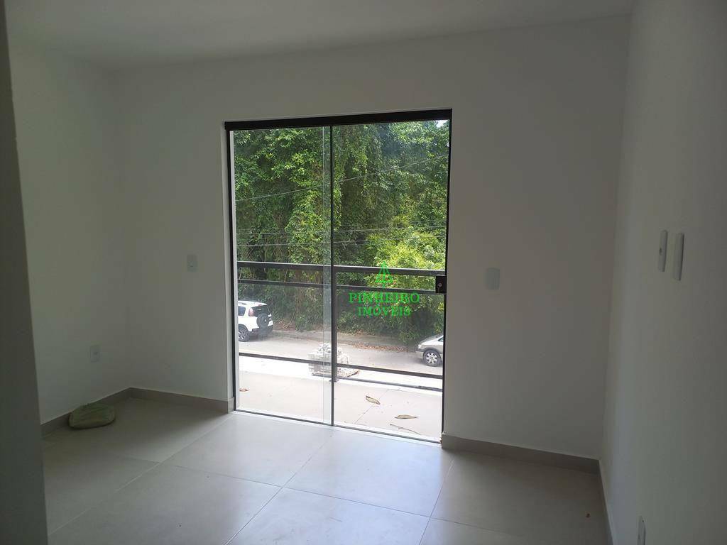 Casa à venda com 3 quartos, 202m² - Foto 9