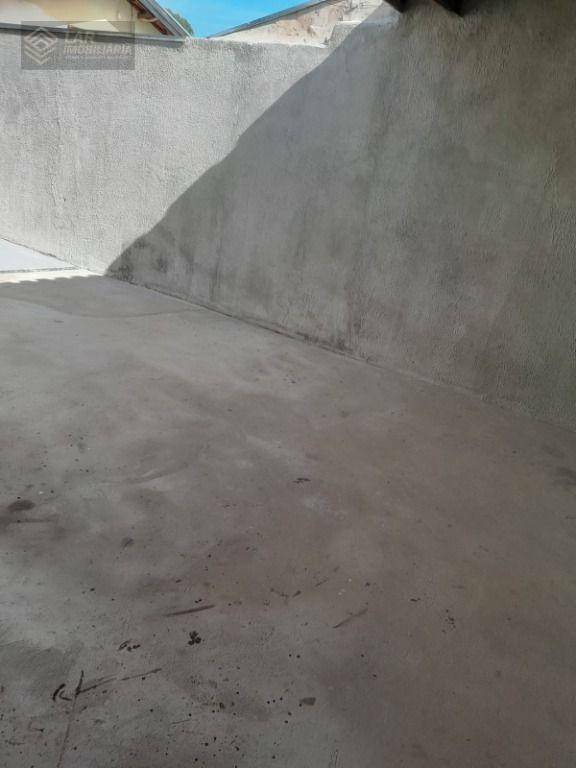 Casa para alugar com 2 quartos, 60m² - Foto 6