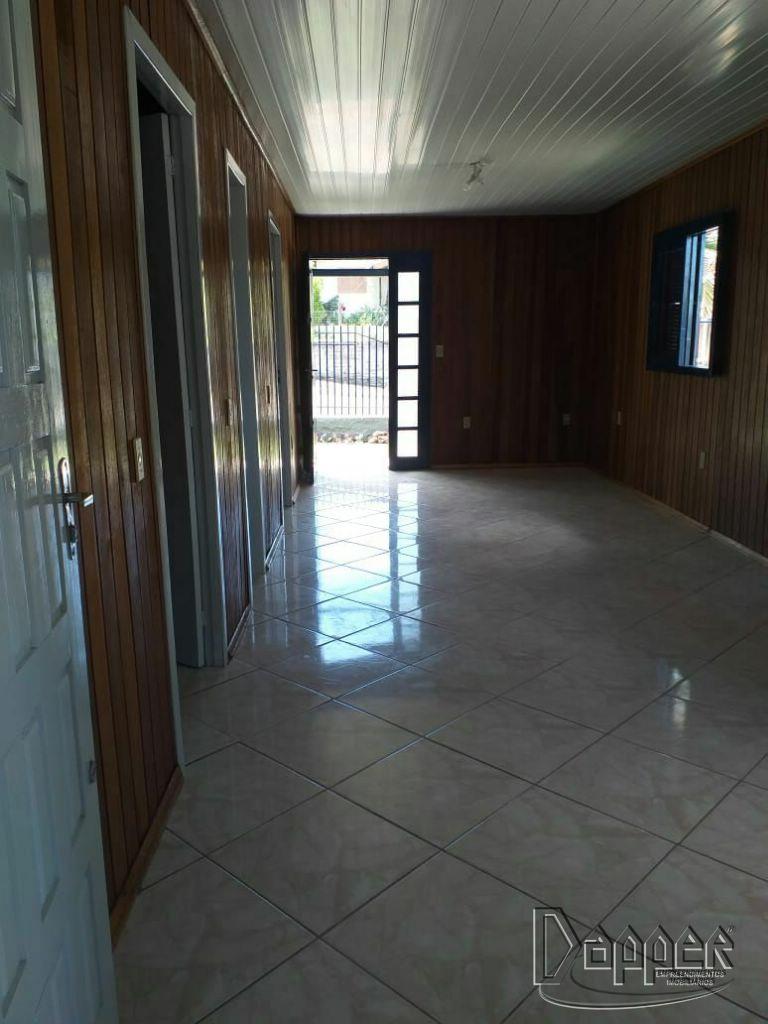 Casa à venda com 3 quartos, 168m² - Foto 2