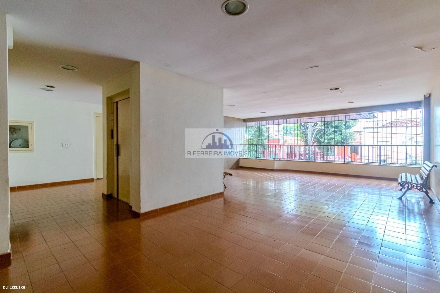 Apartamento à venda com 3 quartos, 137m² - Foto 28