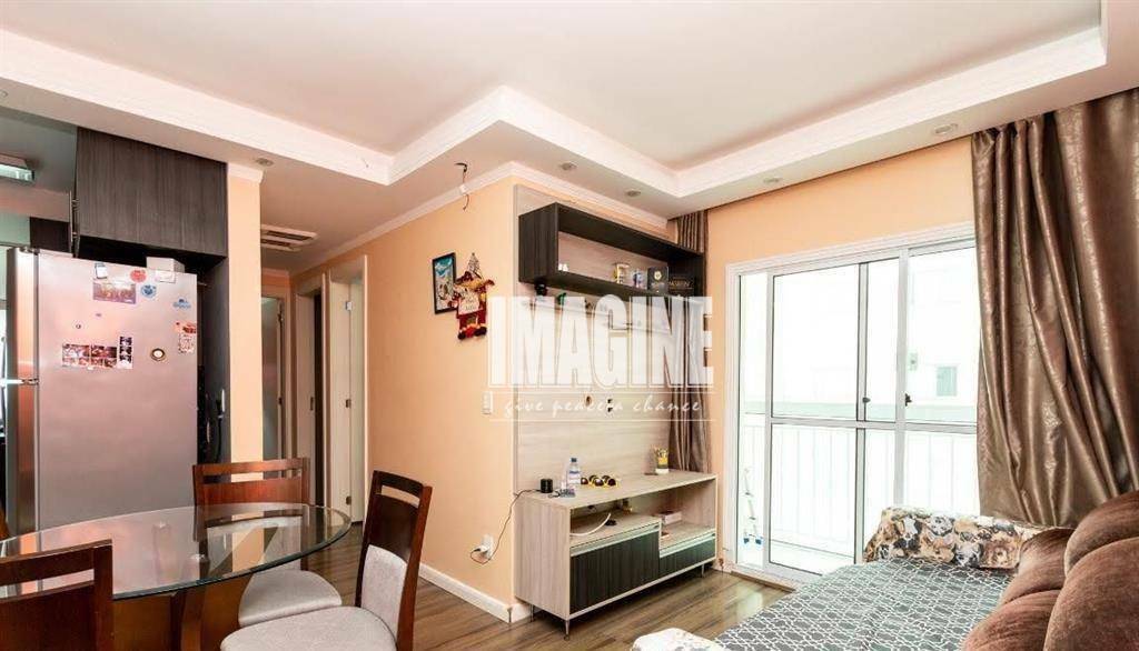 Apartamento à venda com 2 quartos, 49m² - Foto 1