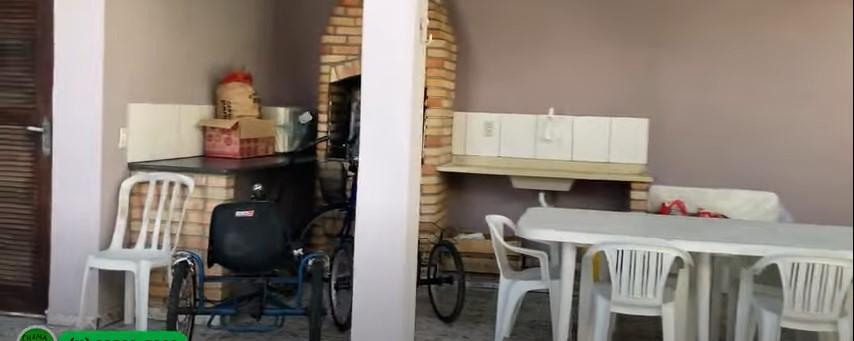 Casa à venda com 3 quartos, 380m² - Foto 18