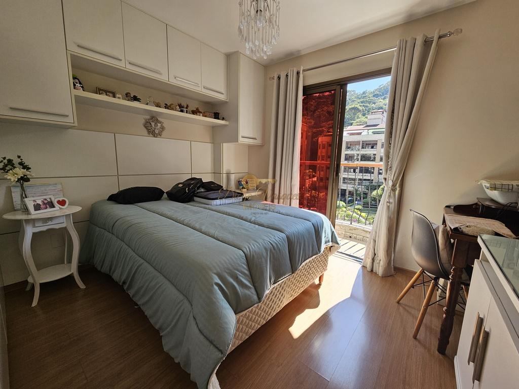 Apartamento à venda com 3 quartos, 107m² - Foto 13