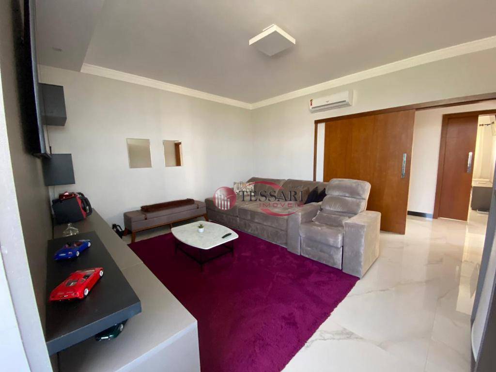 Casa à venda com 5 quartos, 370m² - Foto 10