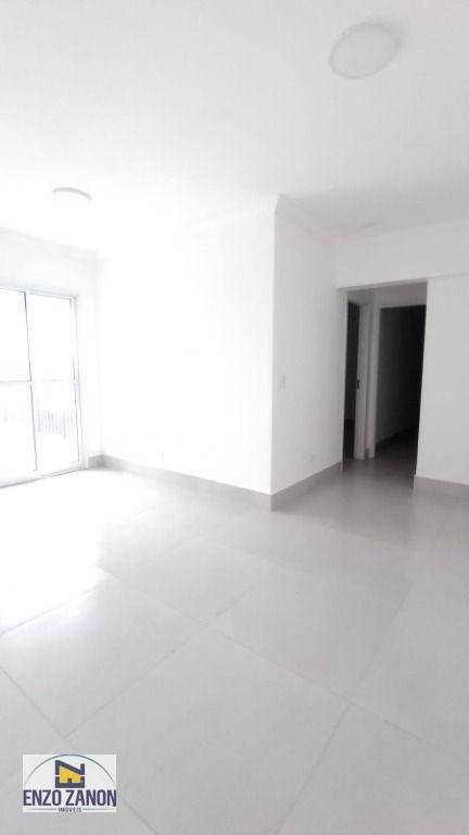 Apartamento para alugar com 2 quartos, 66m² - Foto 3