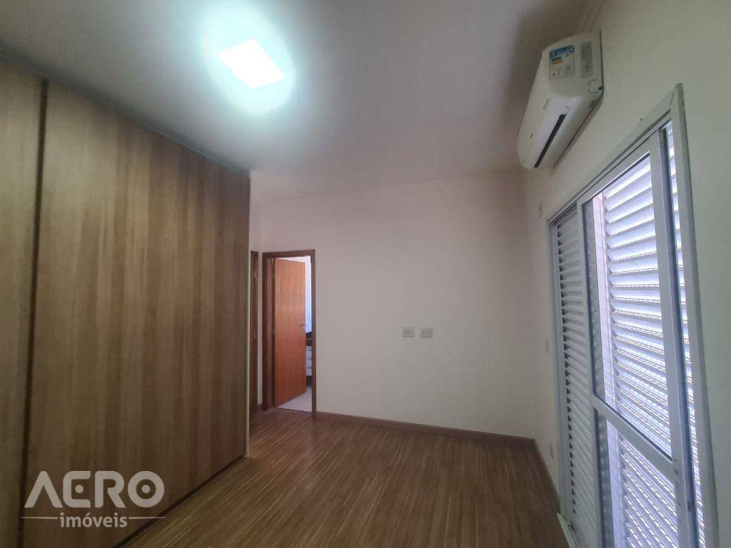 Casa de Condomínio à venda com 3 quartos, 256m² - Foto 15