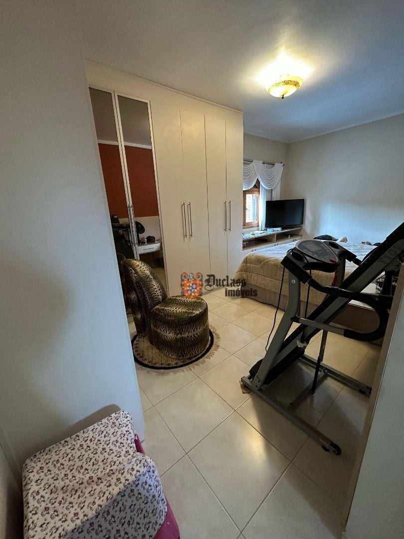 Sobrado à venda com 4 quartos, 330m² - Foto 59