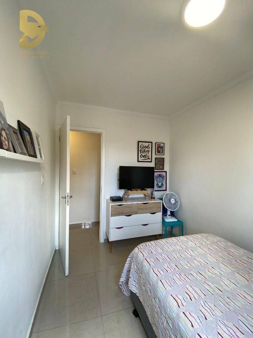 Apartamento à venda com 3 quartos, 83m² - Foto 13