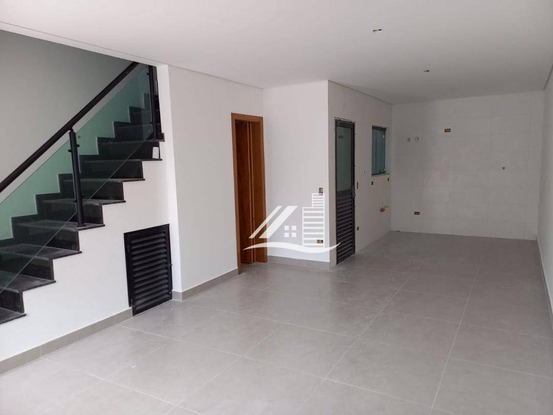 Sobrado à venda com 2 quartos, 177m² - Foto 3