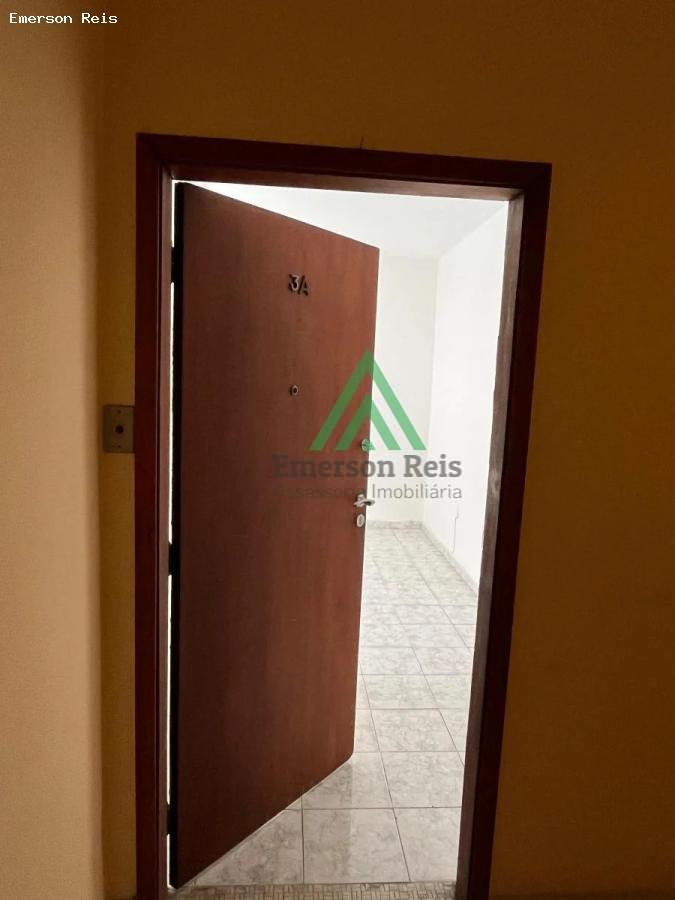 Apartamento à venda com 1 quarto, 42m² - Foto 17