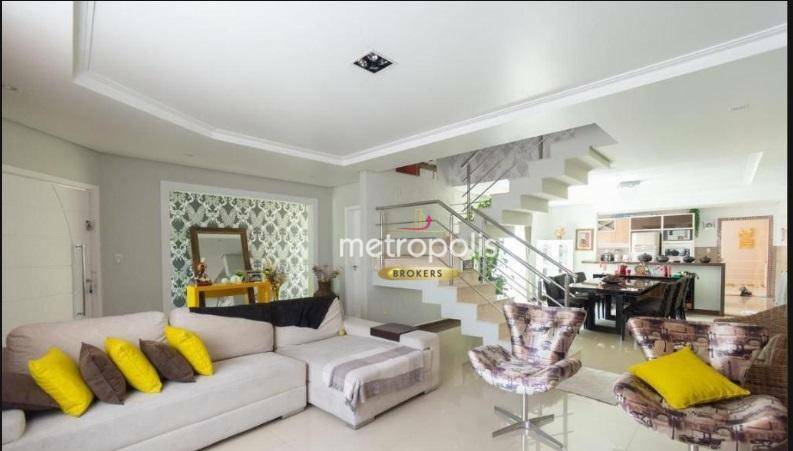 Sobrado para alugar com 4 quartos, 427m² - Foto 1