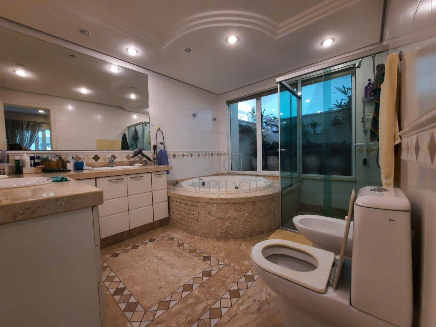 Casa de Condomínio à venda com 4 quartos, 600m² - Foto 18