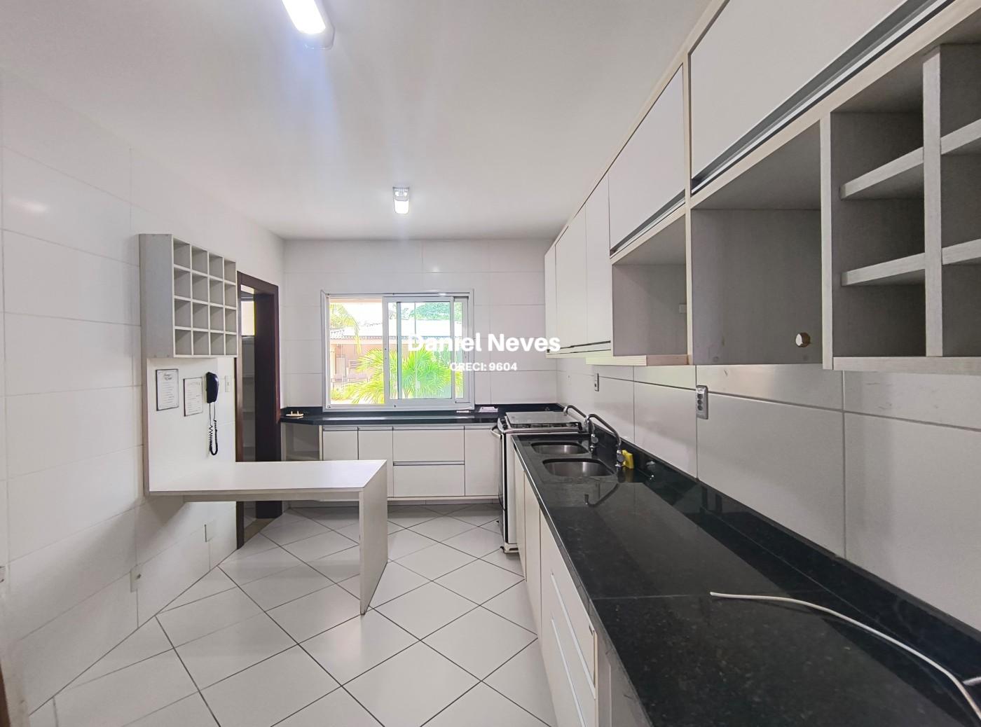Casa de Condomínio à venda com 3 quartos, 193m² - Foto 10