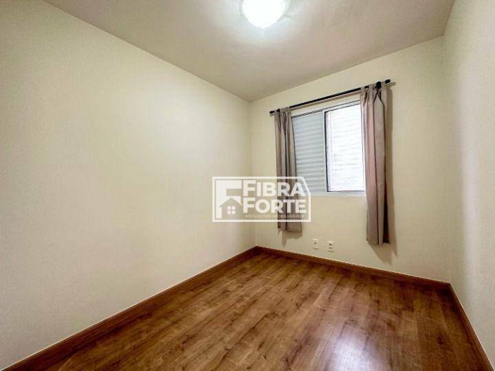 Apartamento à venda com 3 quartos, 75m² - Foto 9