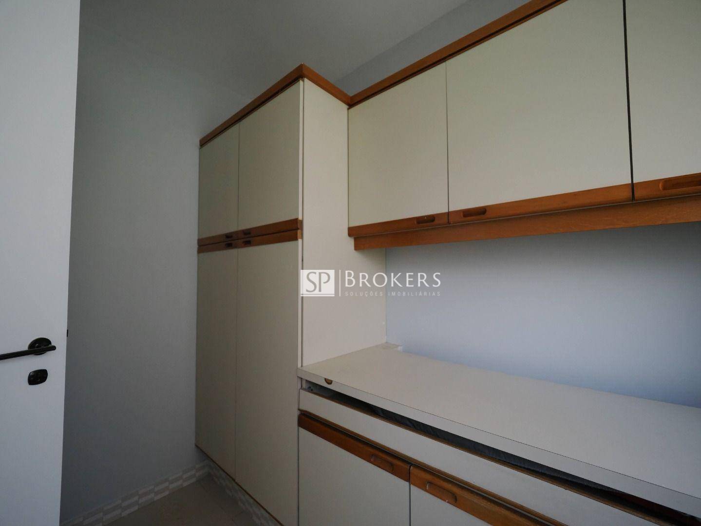 Apartamento à venda com 4 quartos, 226m² - Foto 24