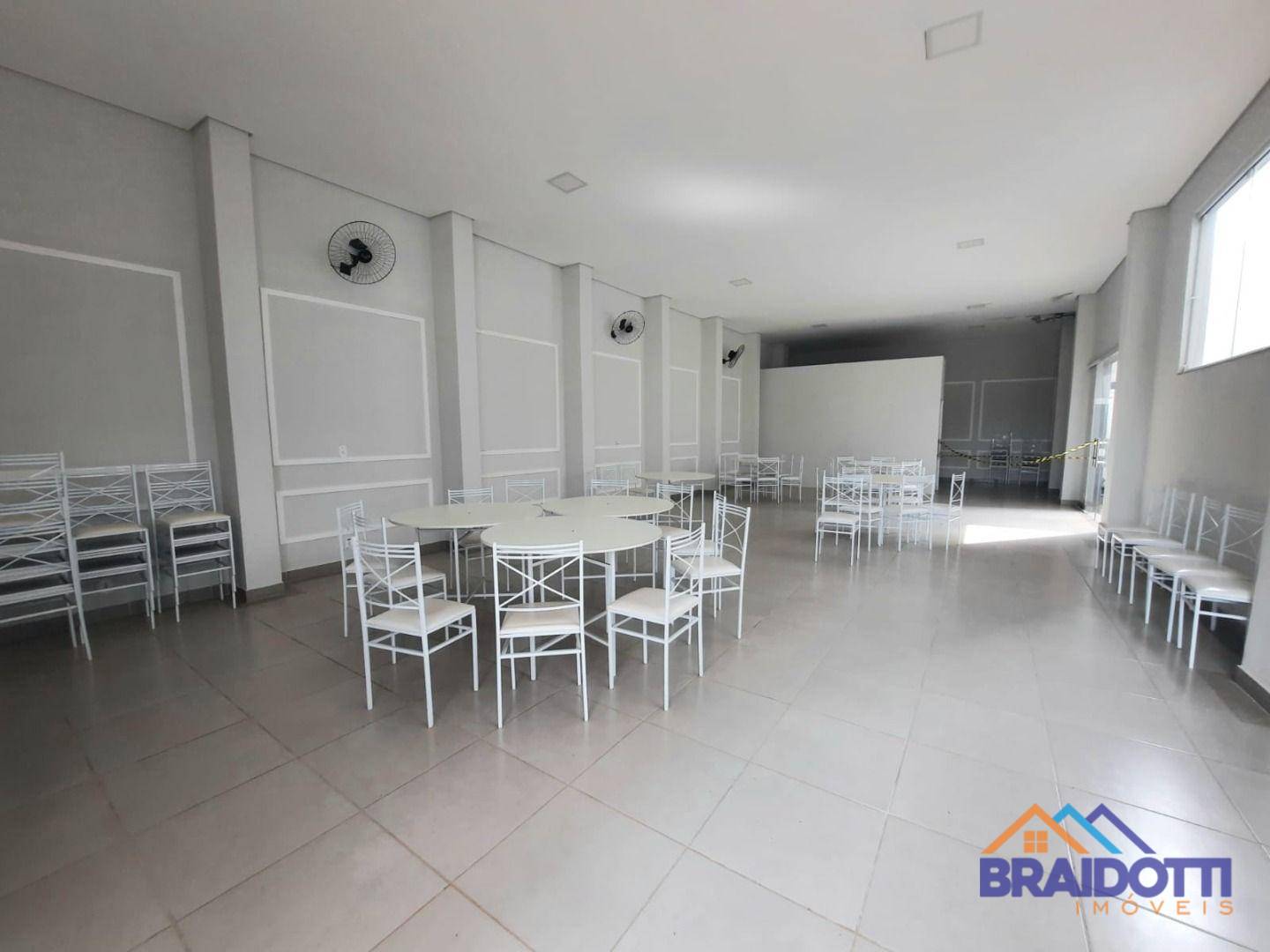 Apartamento à venda com 2 quartos, 58m² - Foto 7