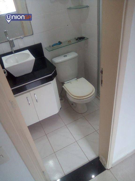 Apartamento à venda com 3 quartos, 61m² - Foto 11