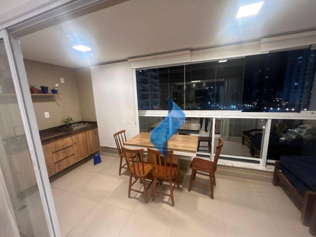 Apartamento à venda com 3 quartos, 140m² - Foto 12