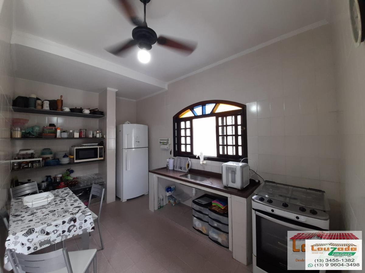 Casa à venda com 3 quartos, 260m² - Foto 11