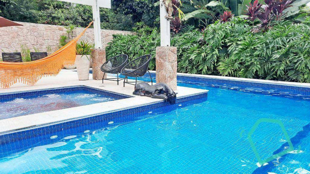 Casa de Condomínio à venda com 5 quartos, 826m² - Foto 10