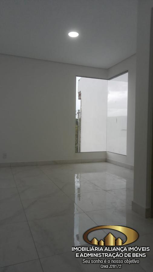 Casa à venda com 2 quartos, 100m² - Foto 9