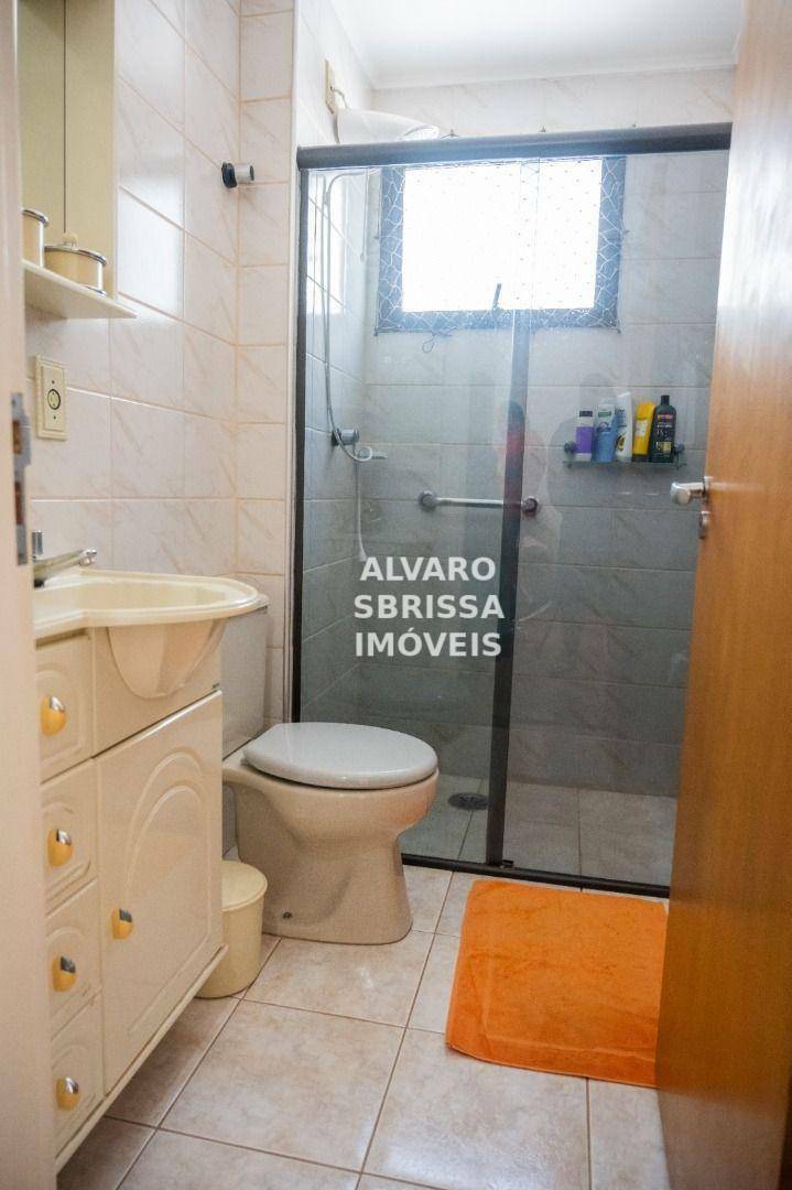 Apartamento à venda com 2 quartos, 70m² - Foto 9