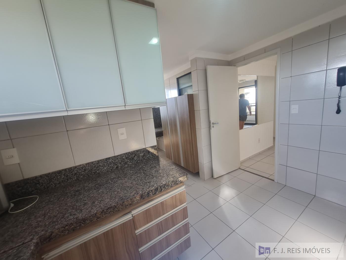 Apartamento à venda com 3 quartos, 84m² - Foto 6