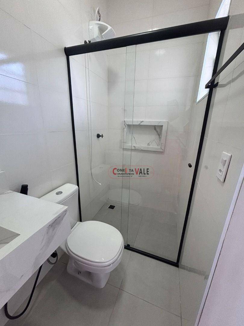 Sobrado à venda com 4 quartos, 225m² - Foto 14