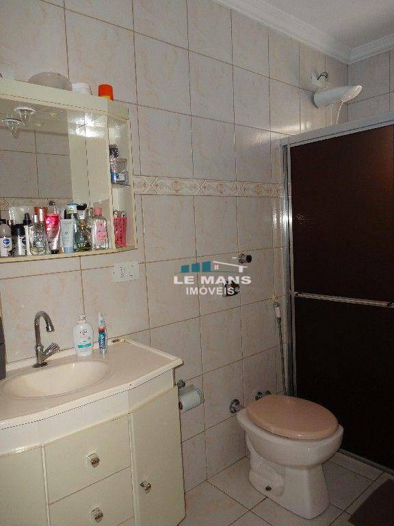 Casa à venda com 3 quartos, 169m² - Foto 19