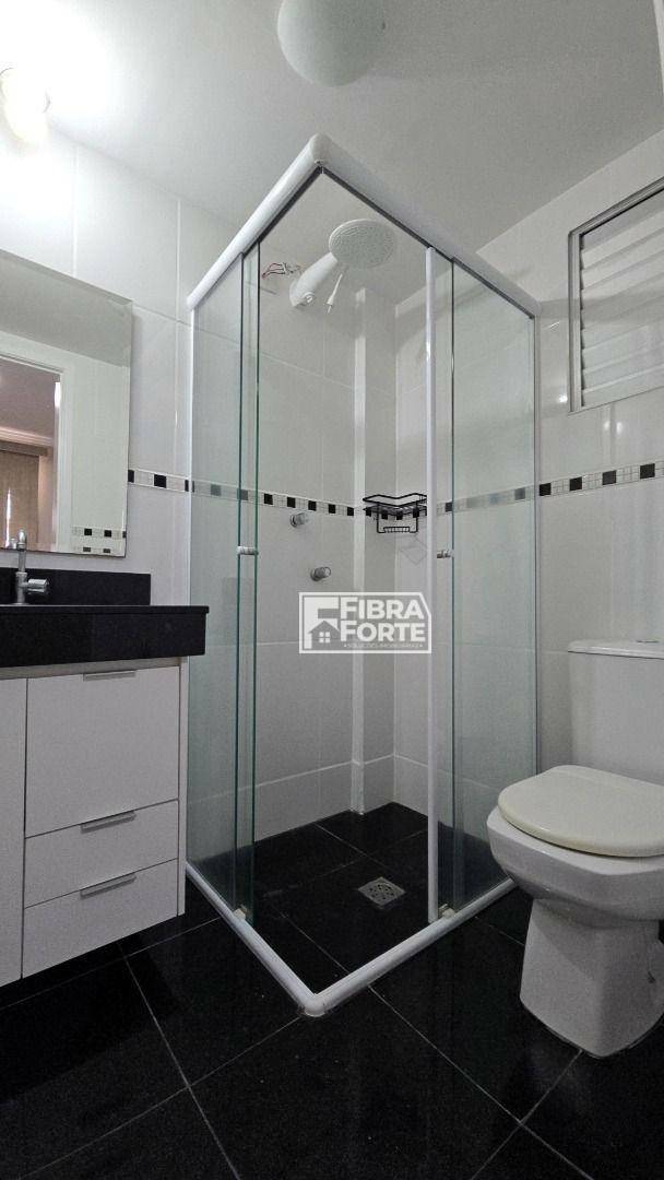 Apartamento para alugar com 3 quartos, 121m² - Foto 53