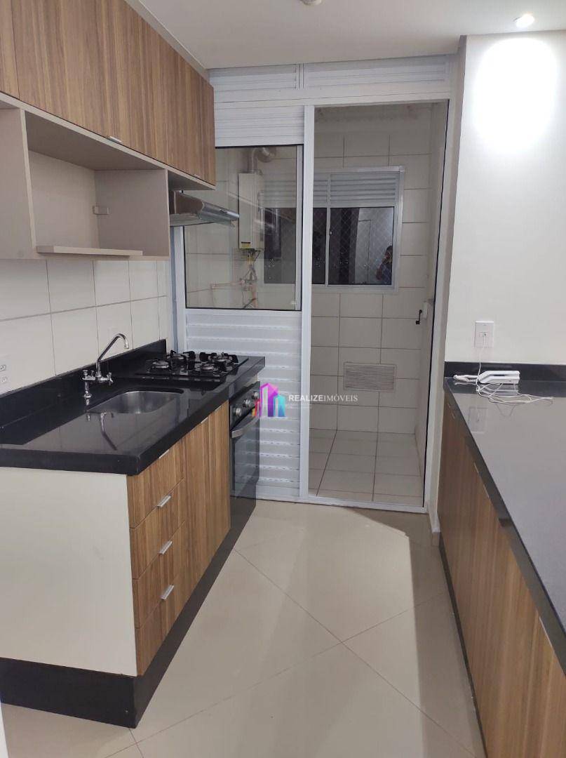 Apartamento à venda com 3 quartos, 64m² - Foto 12