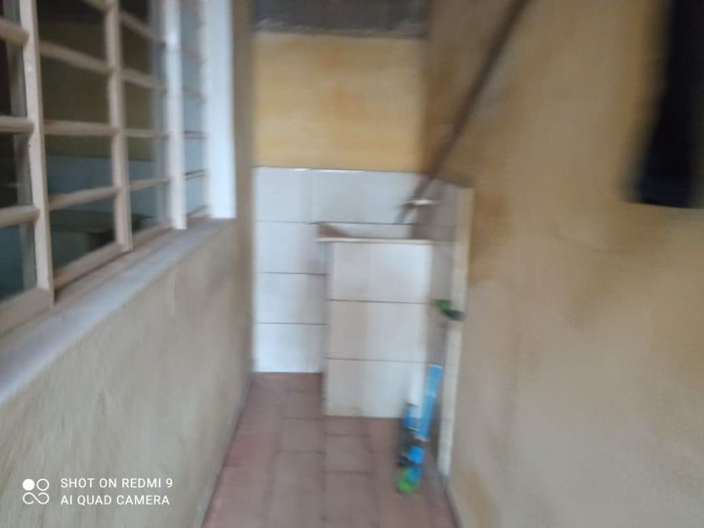 Casa à venda com 2 quartos, 109m² - Foto 2