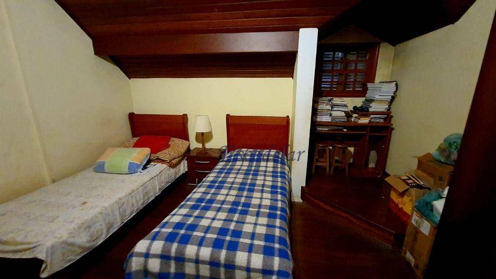 Casa de Condomínio à venda com 5 quartos, 360m² - Foto 5