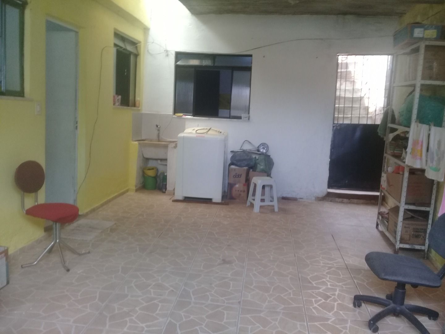 Casa à venda com 2 quartos, 96m² - Foto 2