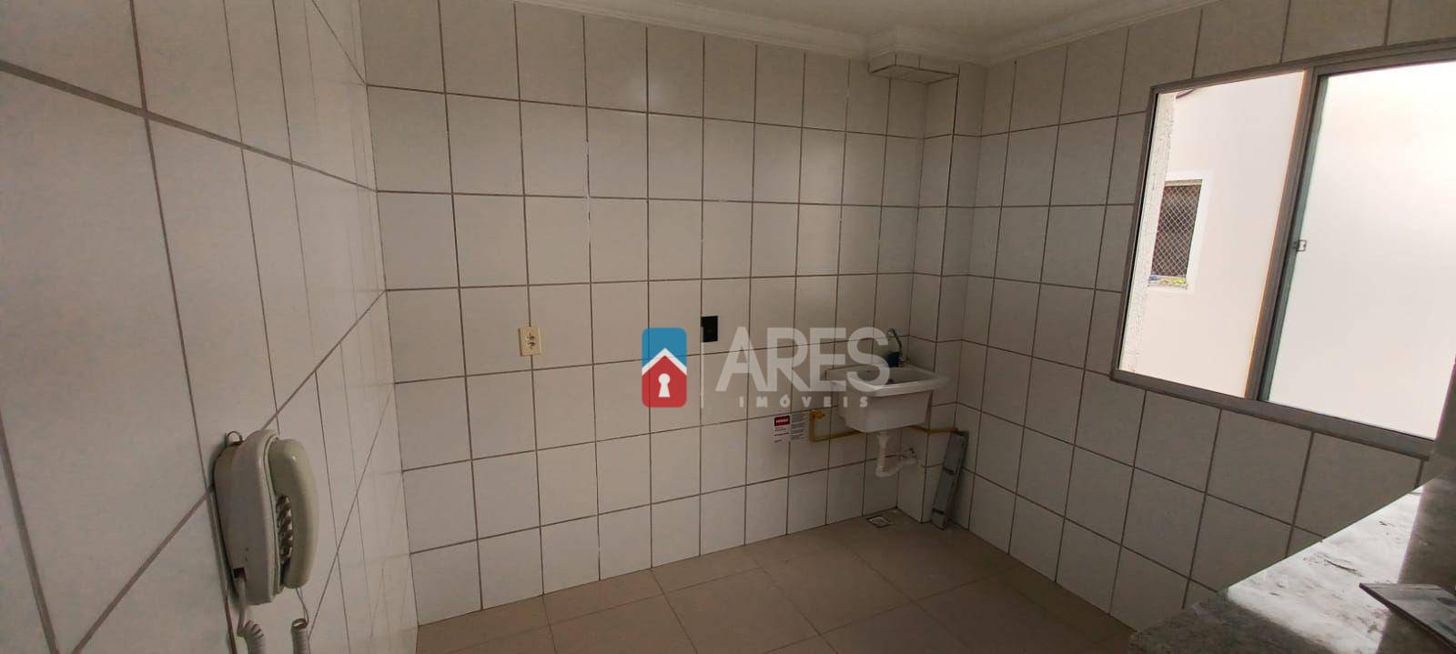 Apartamento à venda com 2 quartos, 43m² - Foto 5