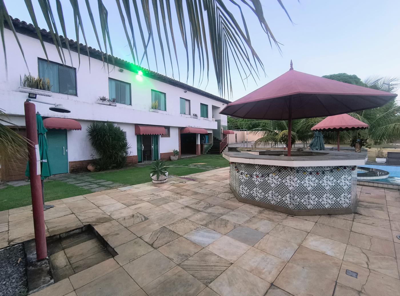 Casa à venda com 17 quartos, 3800m² - Foto 2