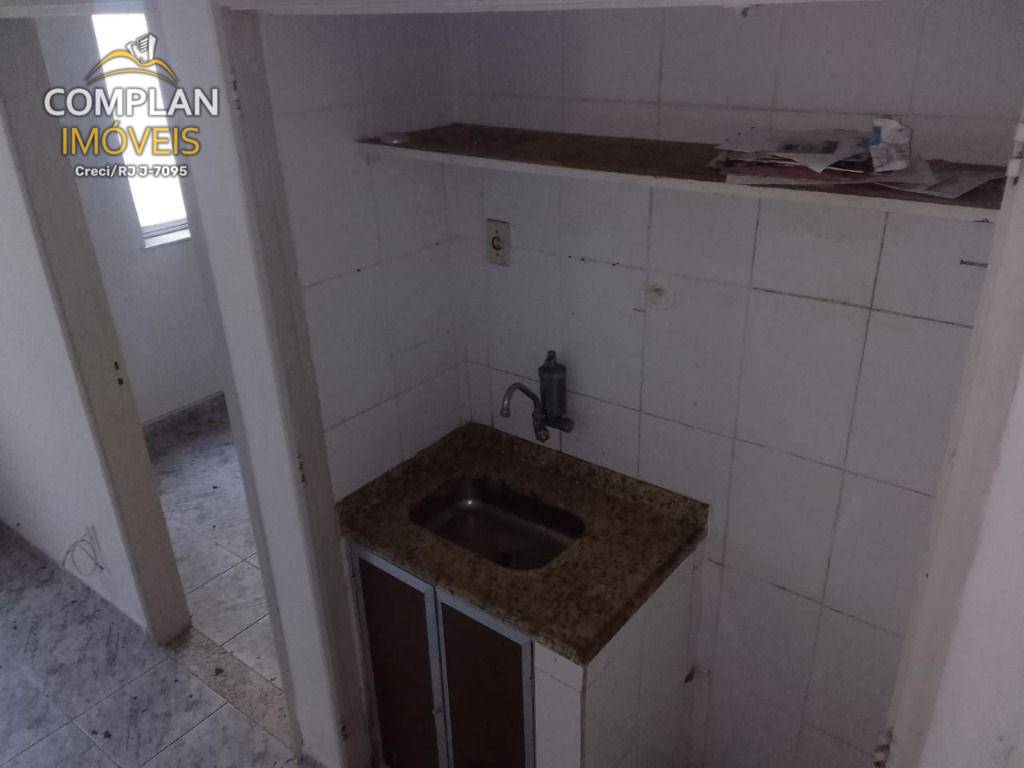 Apartamento à venda com 1 quarto, 38m² - Foto 18