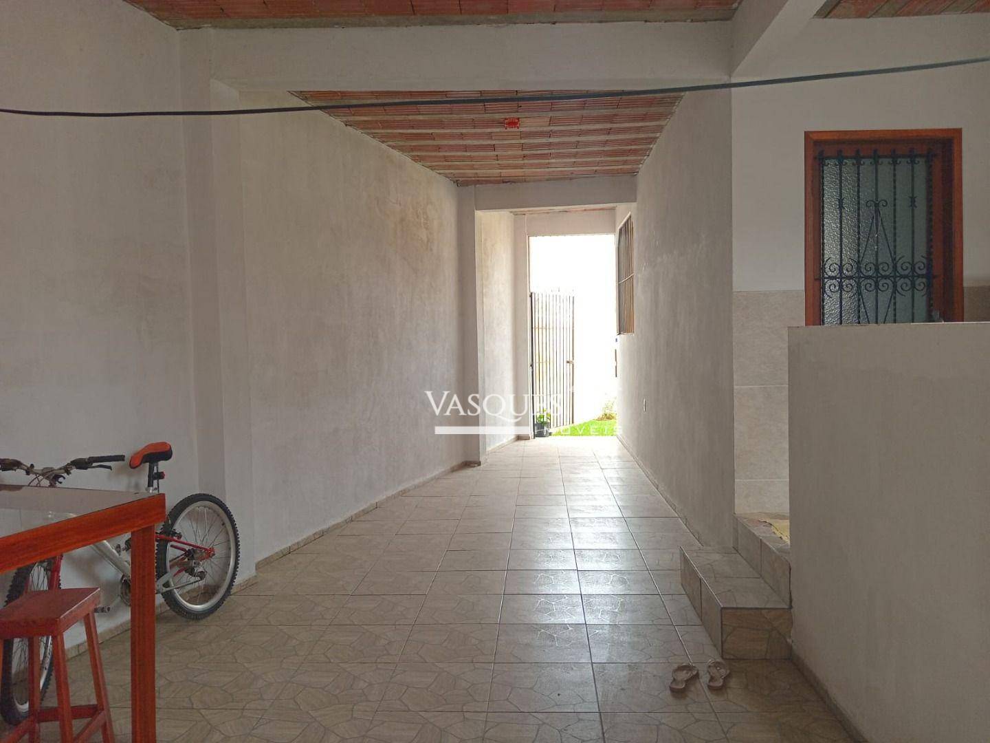 Casa à venda com 3 quartos, 200m² - Foto 15