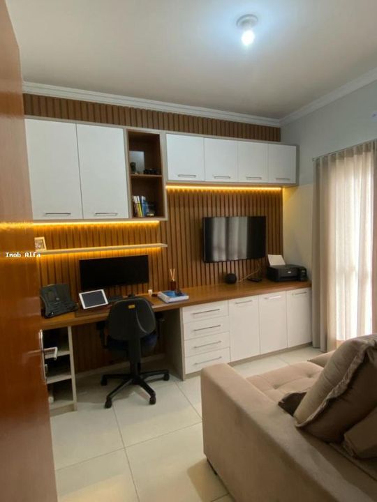 Casa à venda com 3 quartos, 200m² - Foto 20