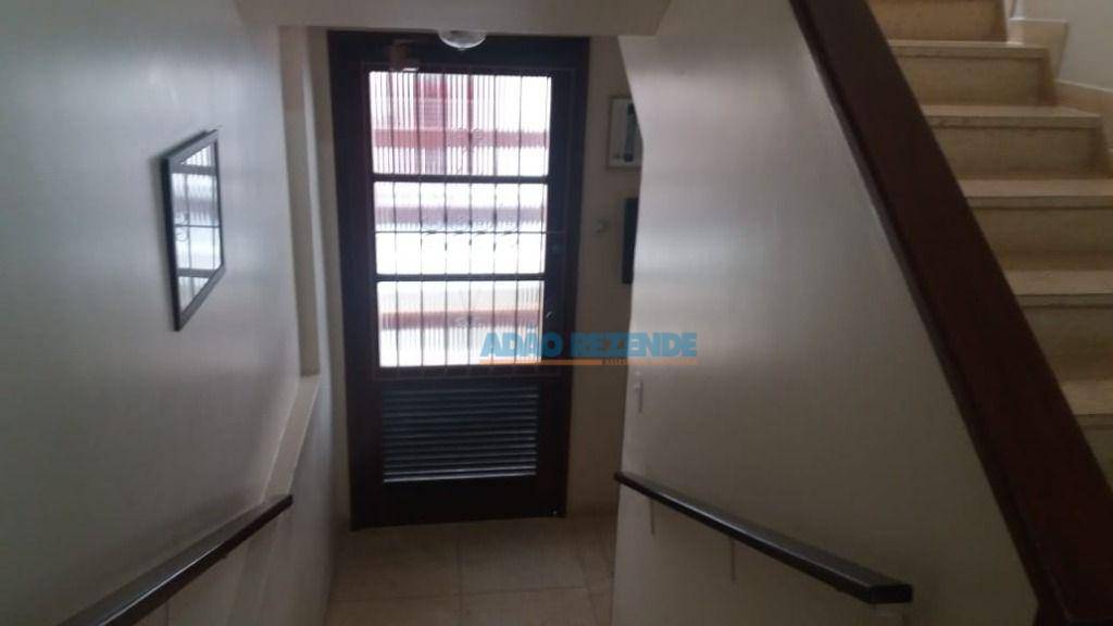 Apartamento à venda com 1 quarto, 40m² - Foto 8