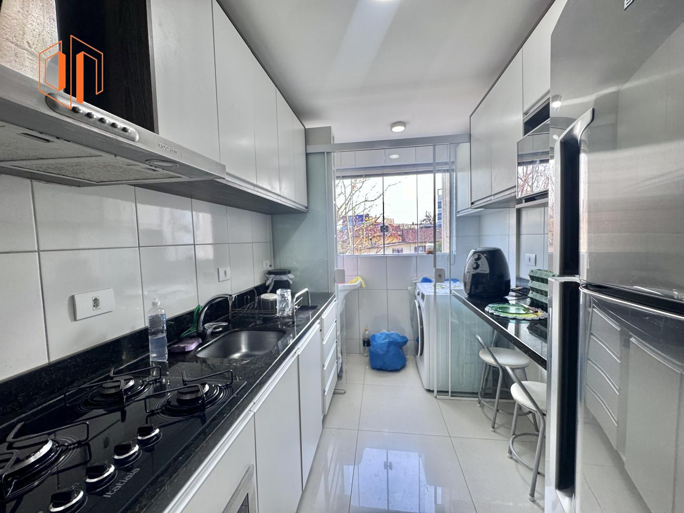 Apartamento à venda com 2 quartos, 67m² - Foto 5