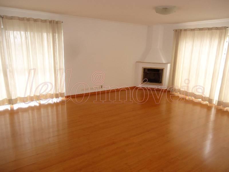 Apartamento para alugar com 3 quartos, 210m² - Foto 1