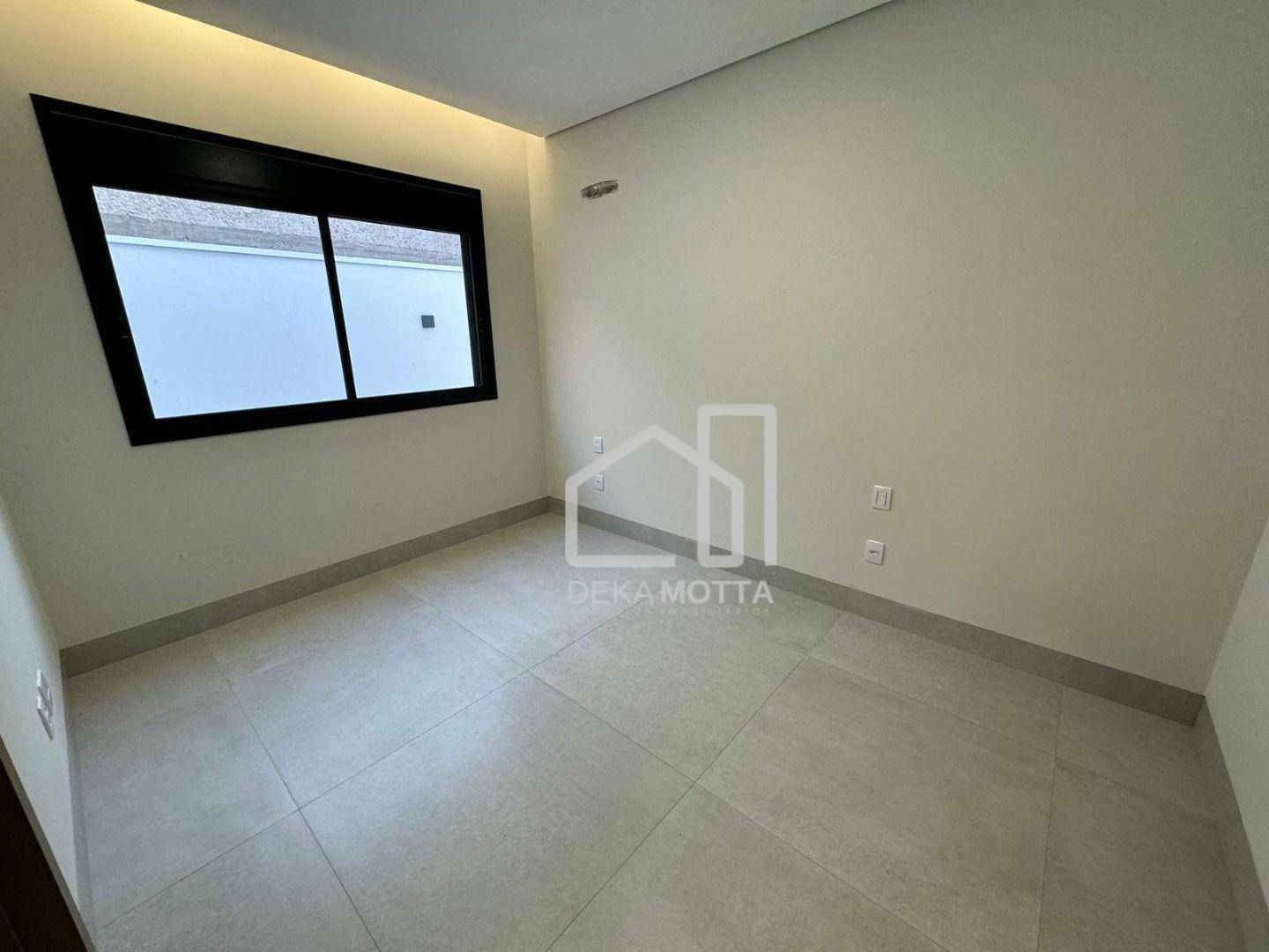 Casa à venda com 3 quartos, 208m² - Foto 9