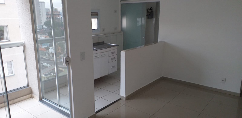 Apartamento para alugar com 3 quartos, 76m² - Foto 2