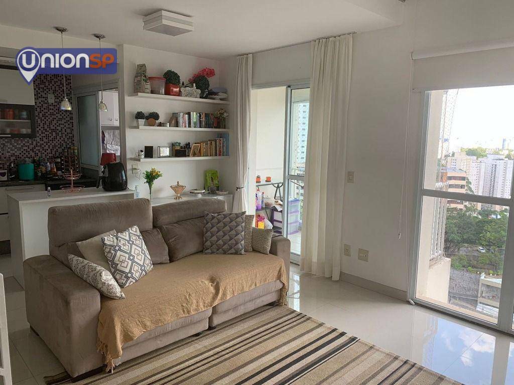 Apartamento à venda com 2 quartos, 69m² - Foto 2