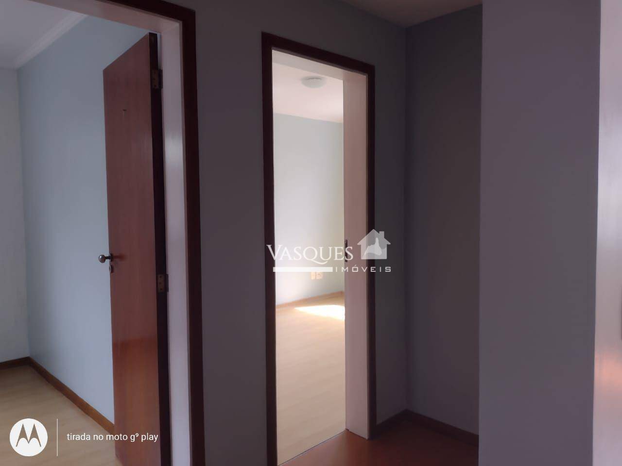 Apartamento à venda com 2 quartos, 62m² - Foto 3