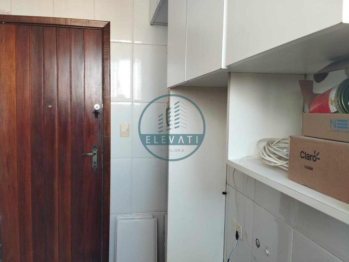 Apartamento à venda com 3 quartos, 93m² - Foto 12