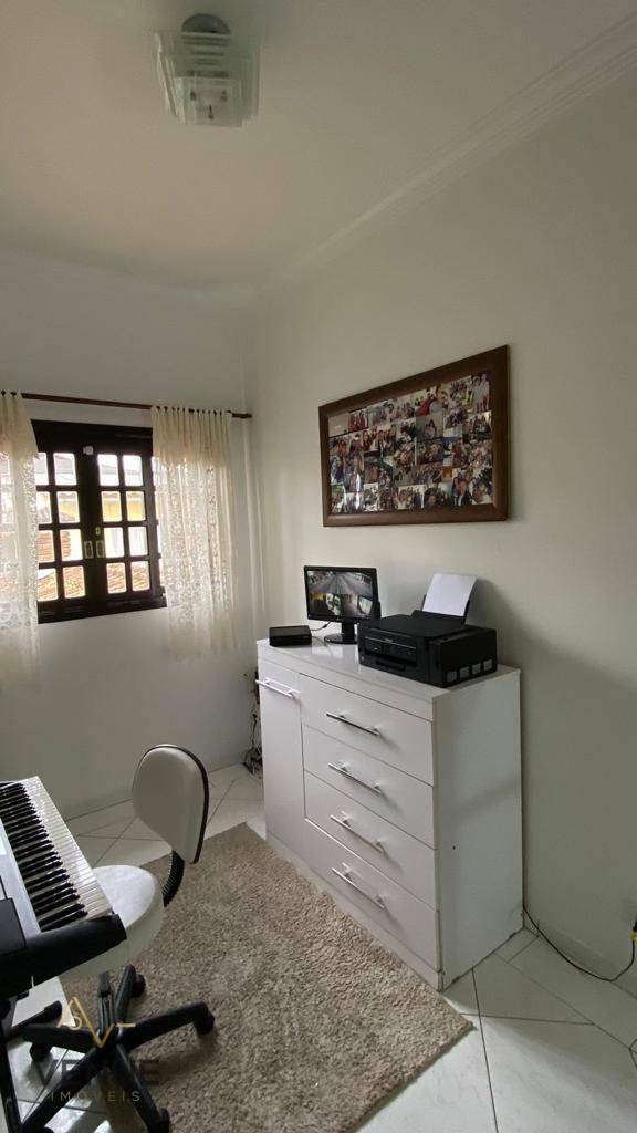 Sobrado à venda com 4 quartos, 264m² - Foto 5