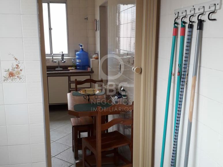 Apartamento à venda com 2 quartos, 84m² - Foto 12