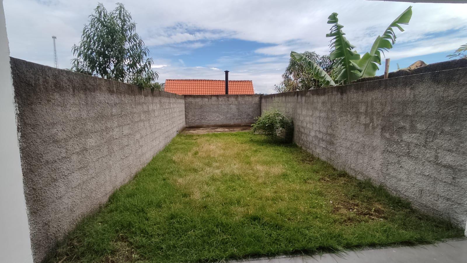 Casa à venda com 3 quartos, 250m² - Foto 11